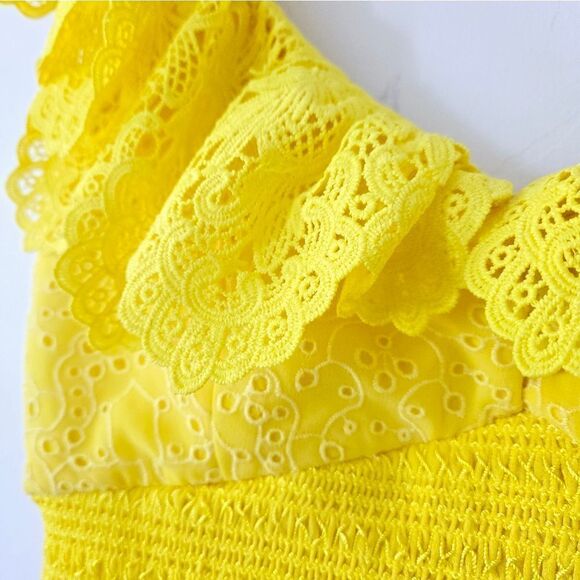 Alice+Olivia Bleeker Ruffled Lace Crop Top in Sunbeam NWOT - Picture 9 of 10